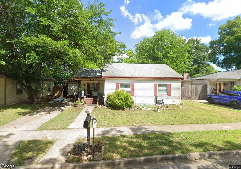 826 Featherston St, Cleburne, TX 76033 - photo 1