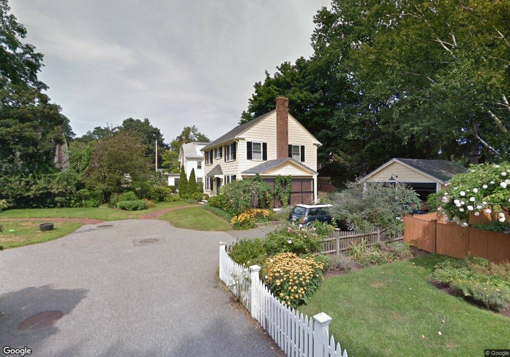 4 Chesterlee Ln, Swampscott, MA 01907 - photo 1