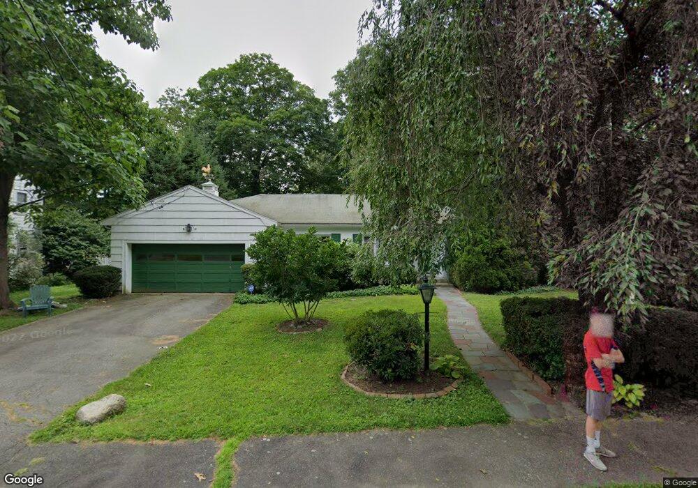 53 Dartmouth Ave, Needham Heights, MA 02494 - photo 1