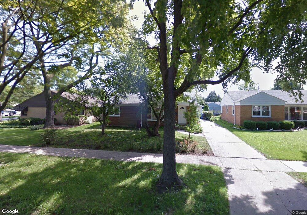 1407 Cindy Ln, Des Plaines, IL 60018 - photo 1