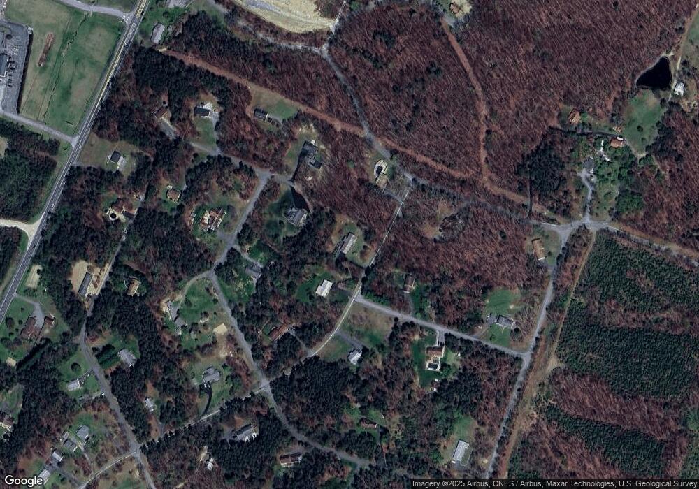 503 Shirley Dr, Berkeley Springs, WV 25411 - photo 1