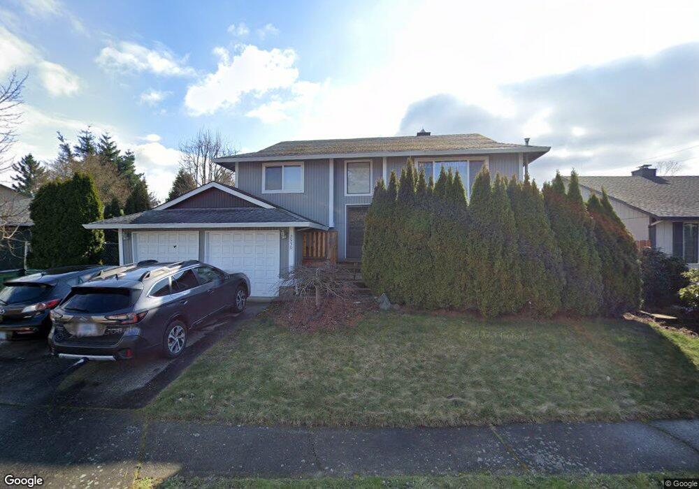 2530 SW 23rd St, Troutdale, OR 97060 - photo 1