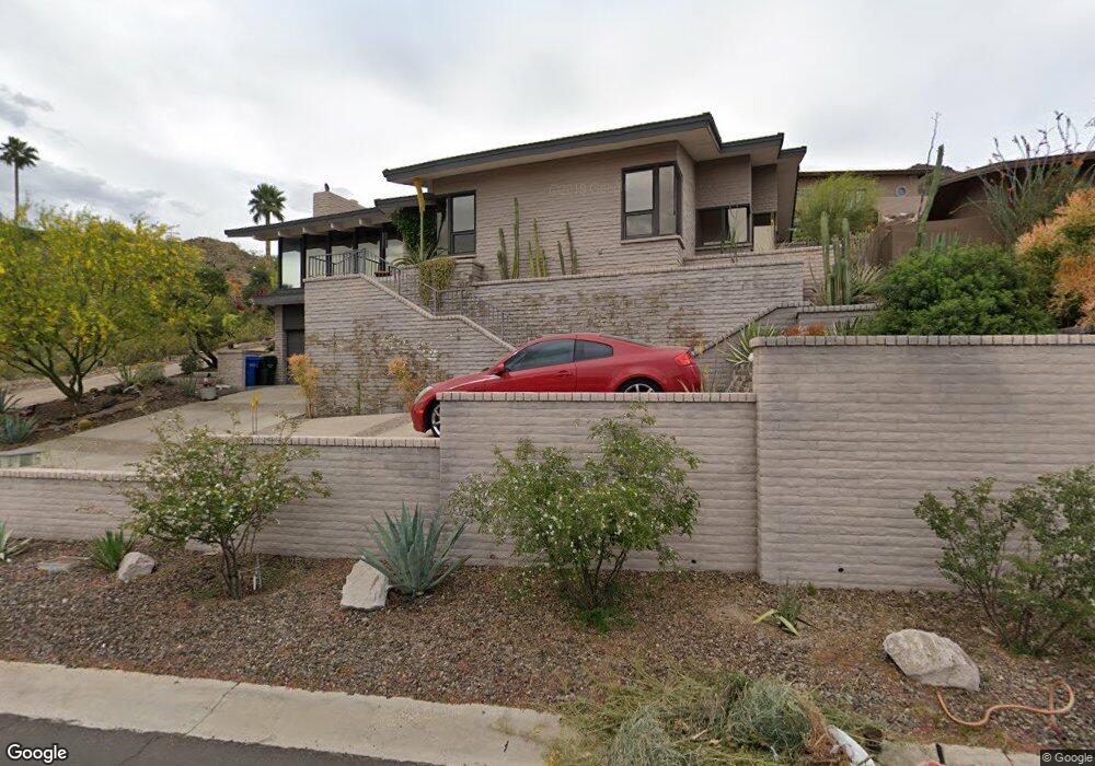 1434 E Echo Ln, Phoenix, AZ 85020 - photo 1