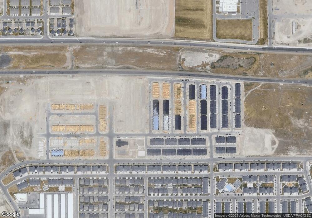 2020 N 4010 W unit 292, Lehi, UT 84043 - photo 1