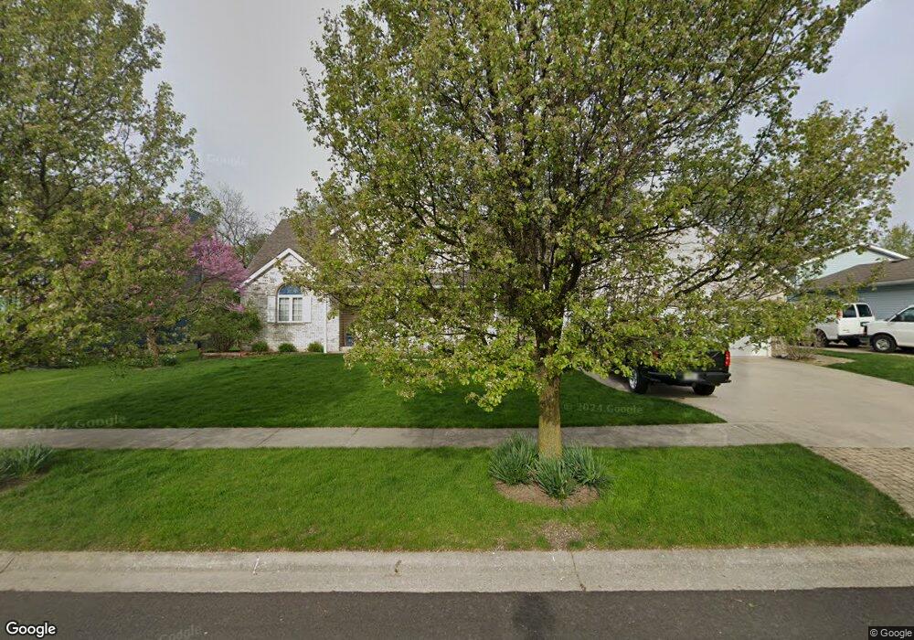 731 Meadow Ln, Crown Point, IN 46307 - photo 1