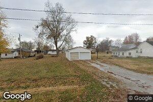 182 N Center St, Hoyleton, IL 62803