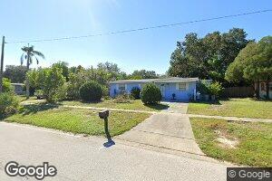 9172 Southern Comfort Dr, Largo, FL 33773