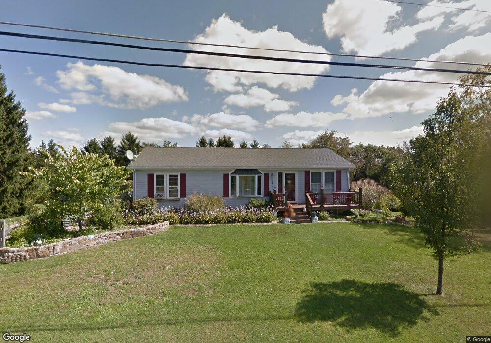 1142 Oakhurst Dr, Slatington, PA 18080 - photo 1