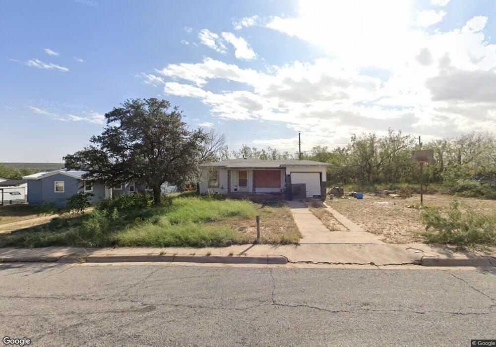 2106 S Monticello St, Big Spring, TX 79720 - photo 1