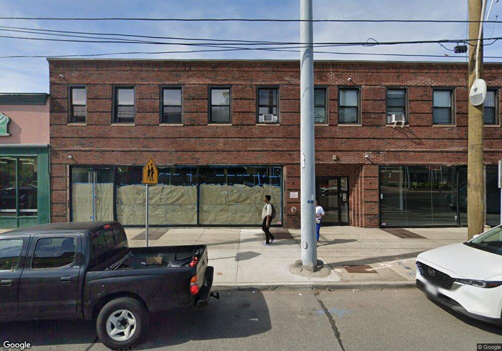 106 Hempstead Turnpike unit 6, West Hempstead, NY 11552 - photo 1