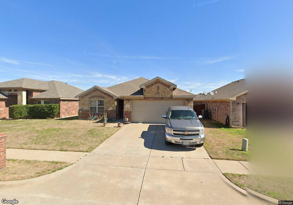 4203 Sapphire Ln, Granbury, TX 76049 - photo 1