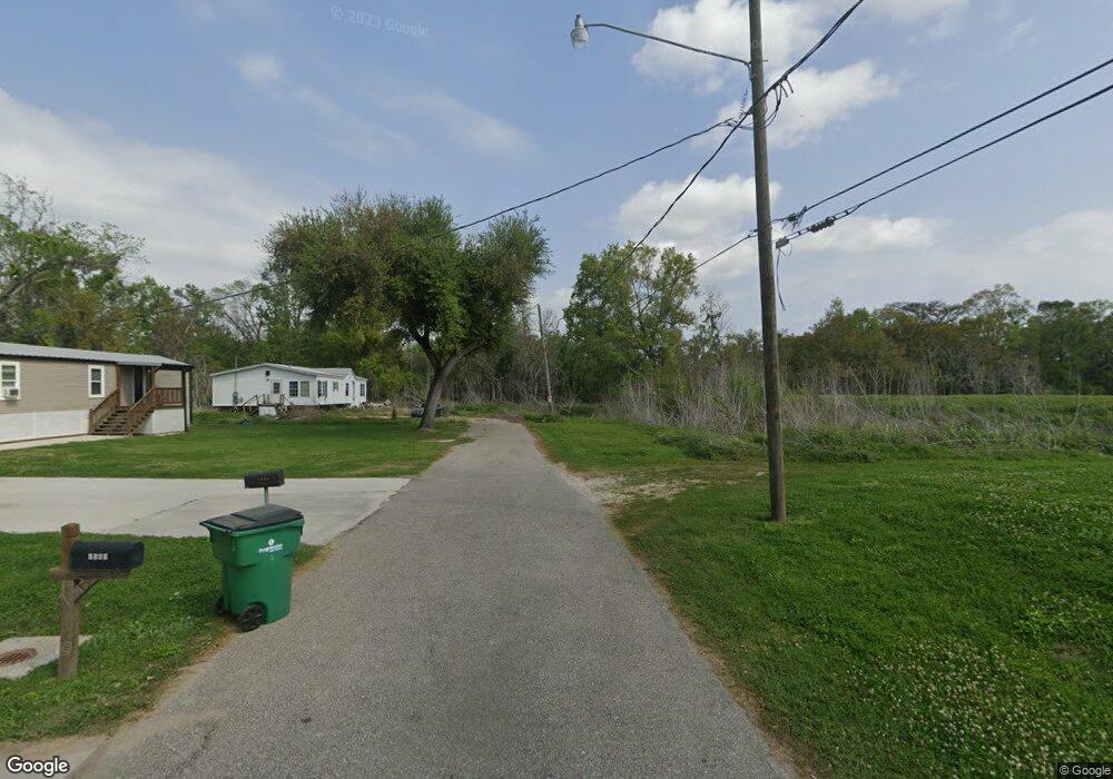 4906 Willie Mae St, Lafitte, LA 70067 - photo 1