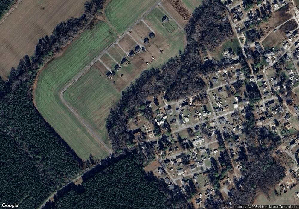 195 River Shore Dr, Dunnsville, VA 22454 - photo 1