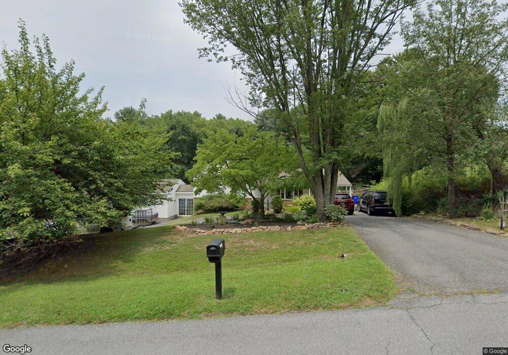 7696 Anvil Dr, Frederick, MD 21701 - photo 1