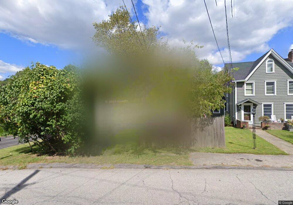 10 Crugers Ave, Croton On Hudson, NY 10520 - photo 1