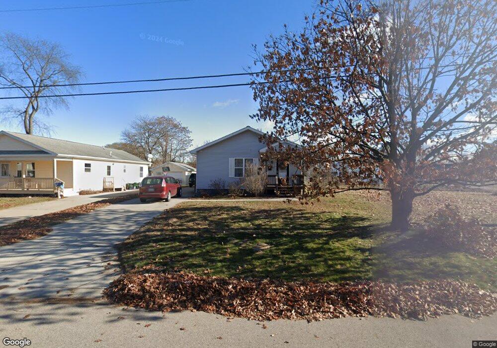 3030 25th St, Port Huron, MI 48060 - photo 1