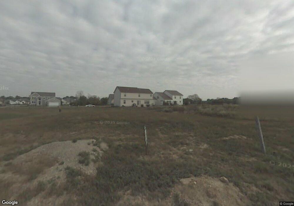 236 Butternut Ave, Circleville, OH 43113 - photo 1