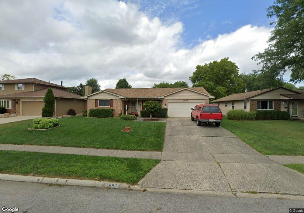 1698 Sandhurst Rd, Columbus, OH 43229 - photo 1