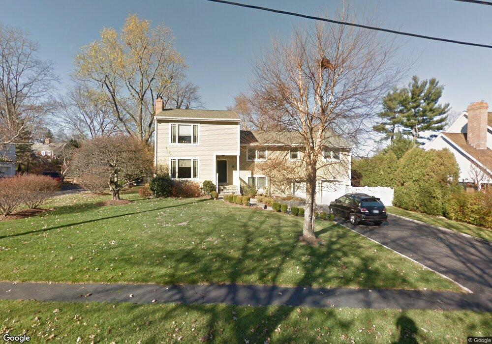 80 Field Crest Rd, New Canaan, CT 06840 - photo 1