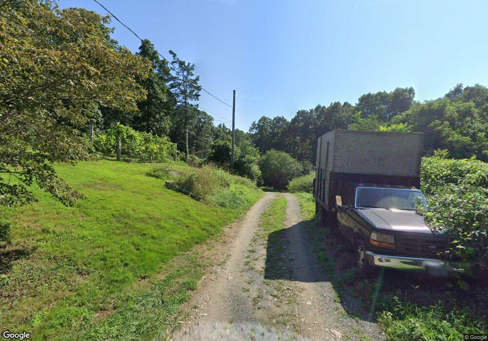 2 Joyce Rd, Old Lyme, CT 06371 - photo 1