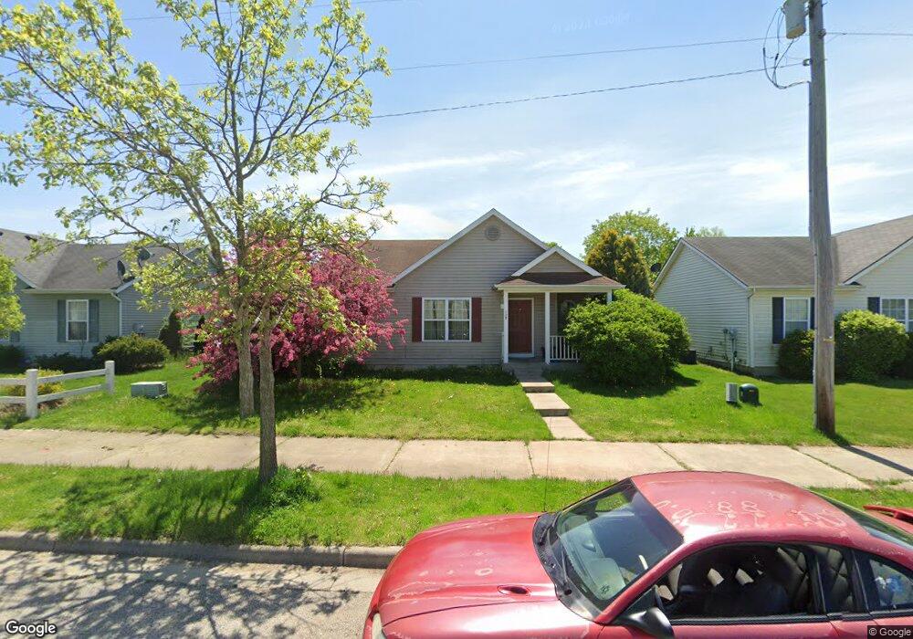 827 Wagner Ave, Elkhart, IN 46516 - photo 1