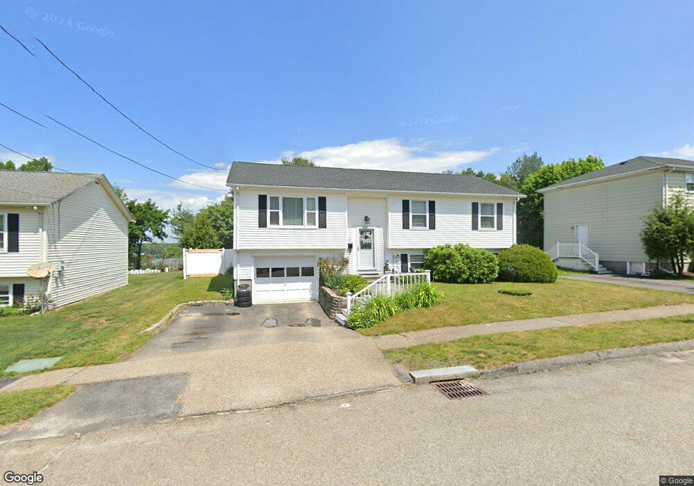 141 Wedgewood Rd, Worcester, MA 01602 - photo 1