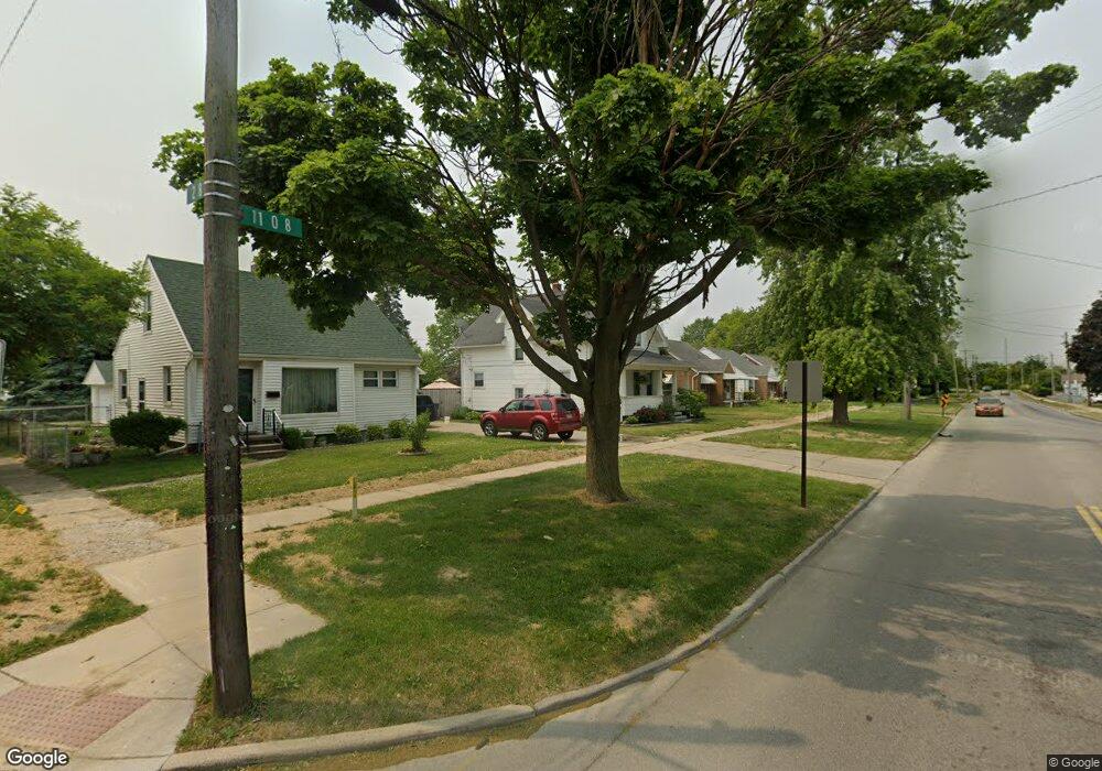 2230 108th St, Toledo, OH 43611 - photo 1