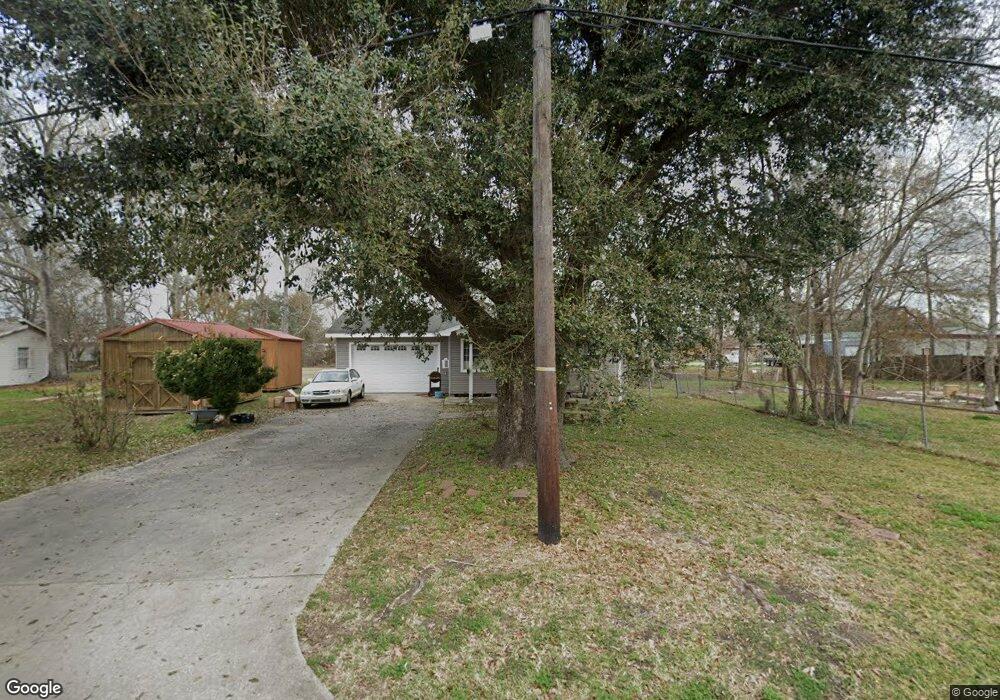 1014 E Pershing St, New Iberia, LA 70560 - photo 1