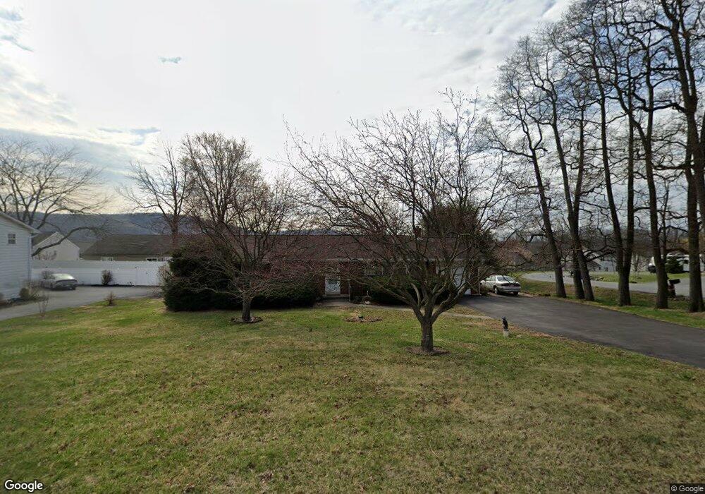 545 Snyder Rd, Ontelaunee, PA 19605 - photo 1