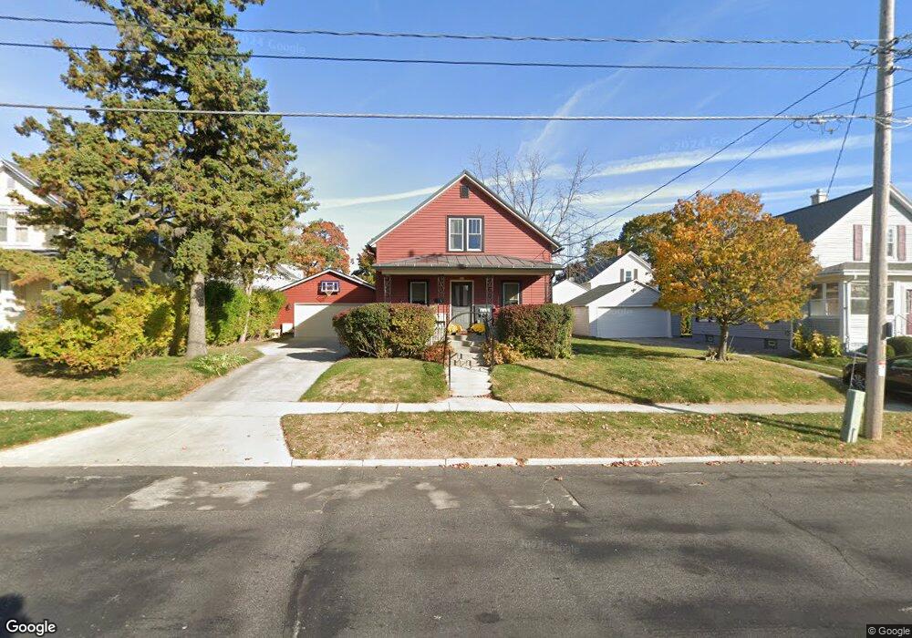 410 Huron St, Manitowoc, WI 54220 - photo 1