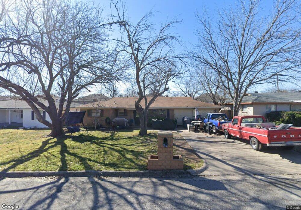 7713 Abbott Dr, Fort Worth, TX 76108 - photo 1