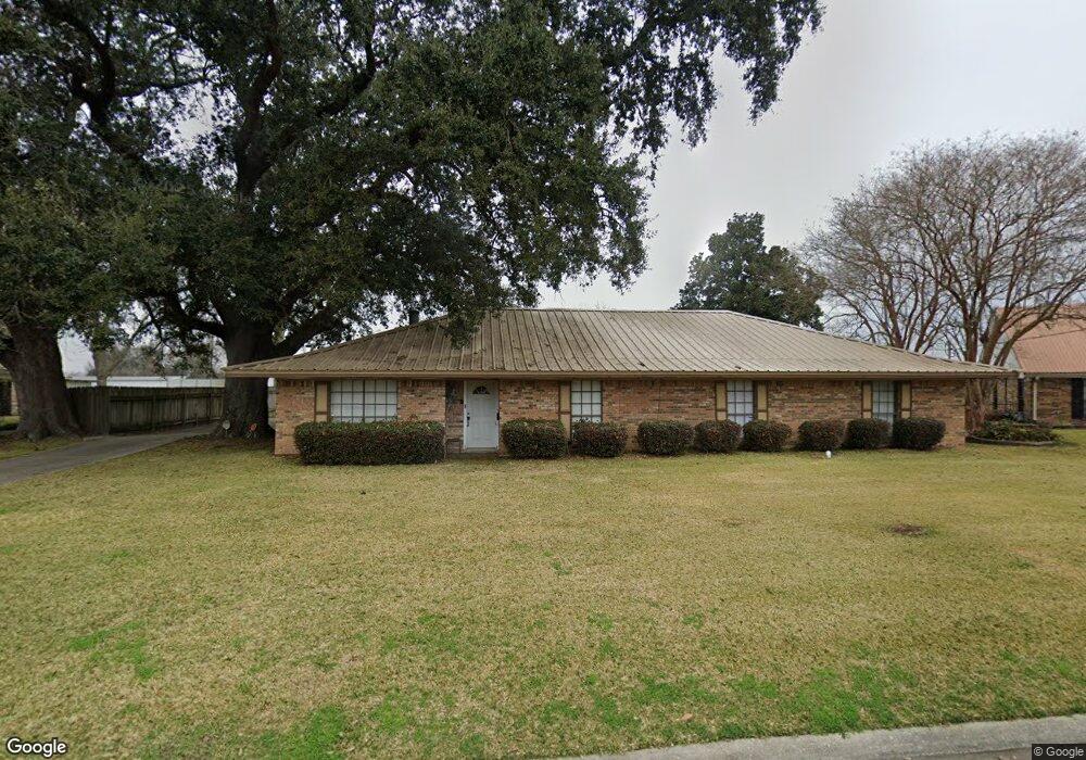 1502 S Gibbs Ln, New Iberia, LA 70560 - photo 1