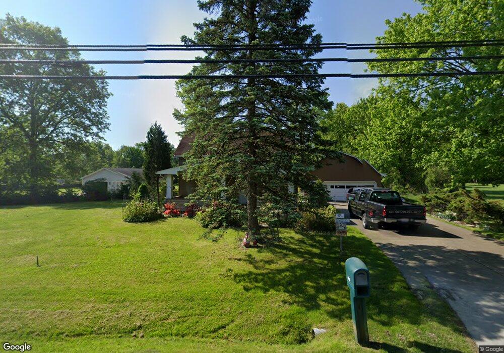 4569 Wallings Rd, North Royalton, OH 44133 - photo 1