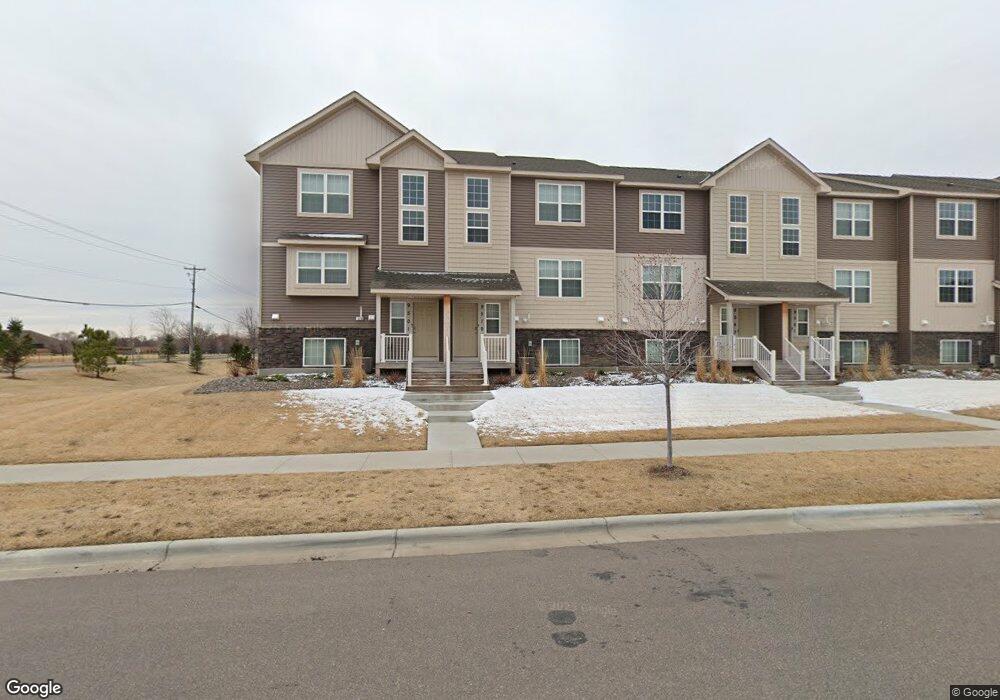 9519 95th Place N, Maple Grove, MN 55369 - photo 1