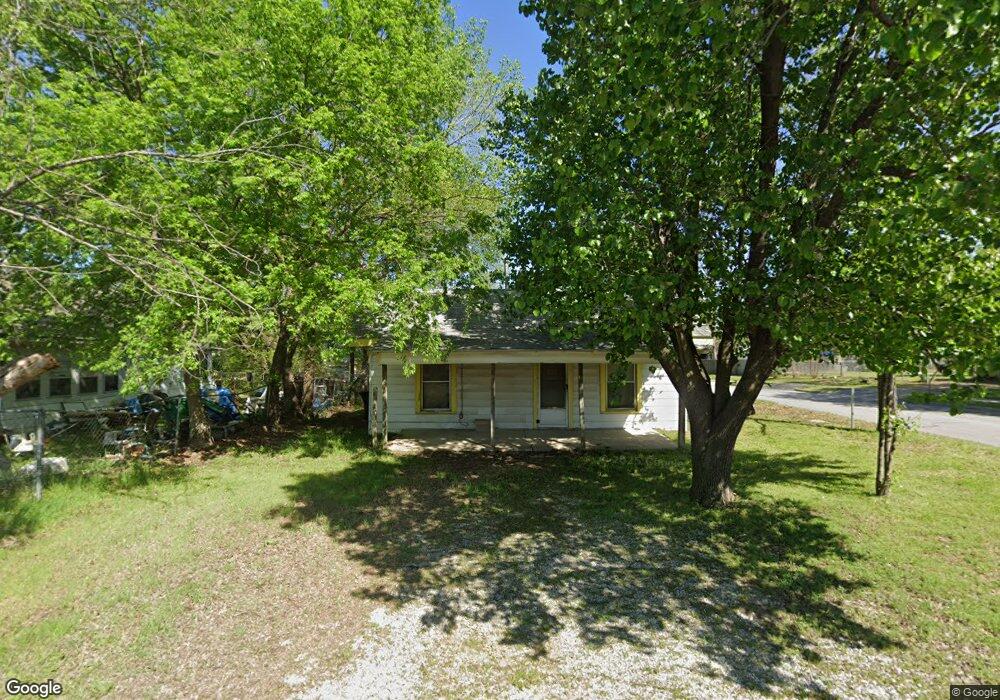 801 N Elizabeth St, Sapulpa, OK 74066 - photo 1