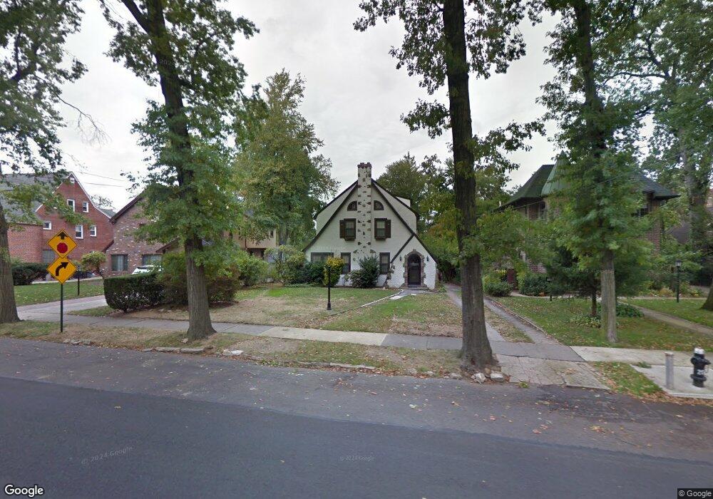 18427 Midland Pkwy, Jamaica, NY 11432 - photo 1