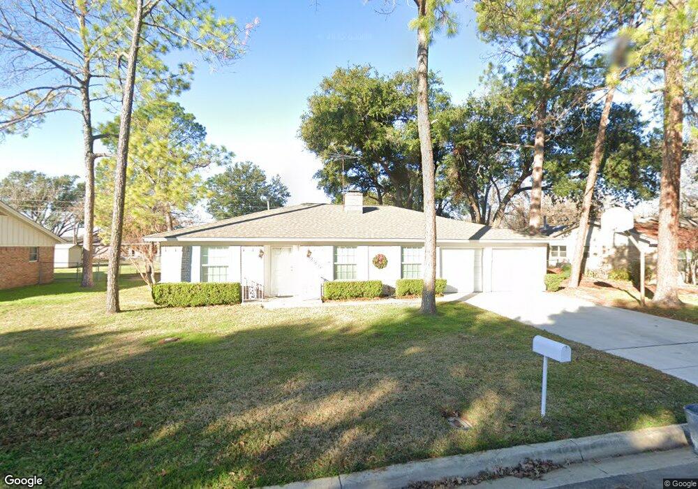 225 Glenn Dr, Hurst, TX 76053 - photo 1