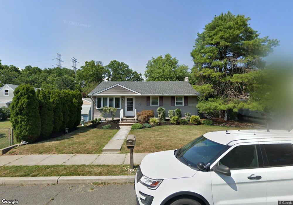 170 Crescent Ave, Woodbridge, NJ 07095 - photo 1
