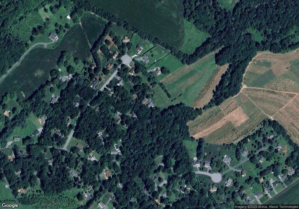 5173 Stone House Village Ct, Sykesville, MD 21784 - photo 1