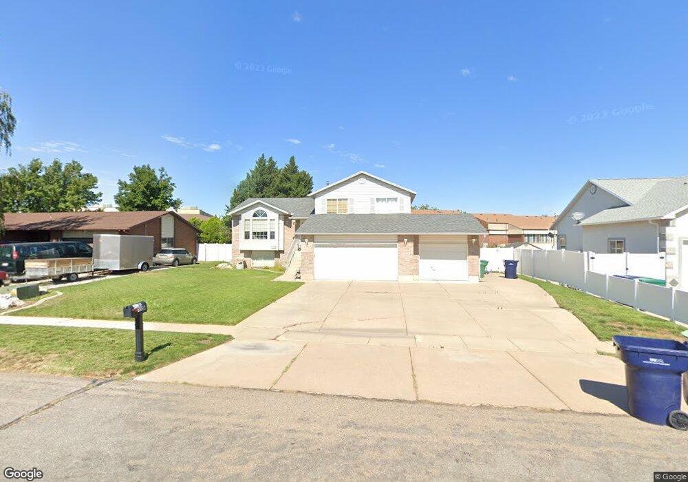 4433 S 1800 W, Roy, UT 84067 - photo 1