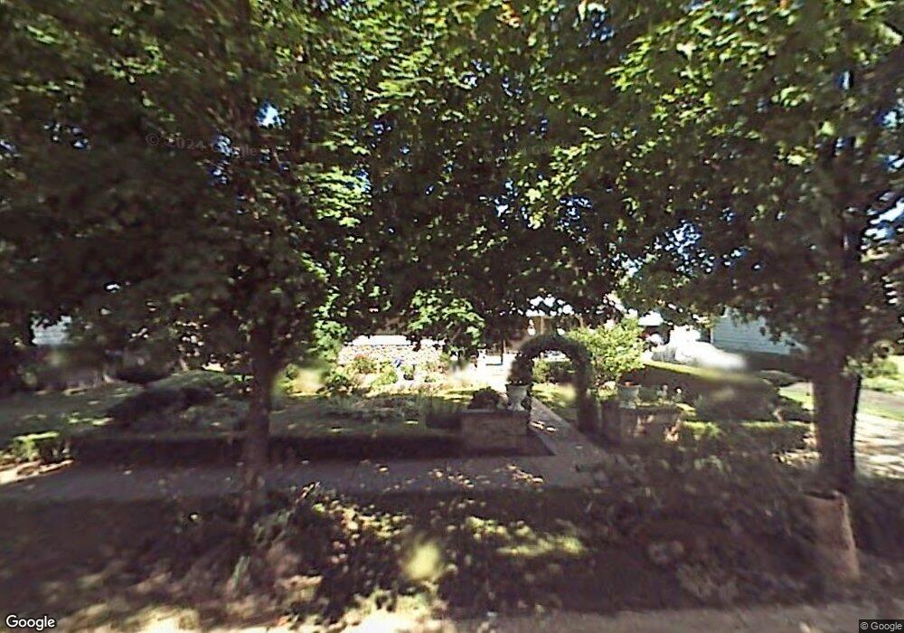 2433 N Elmwood Ave, Waukegan, IL 60087 - photo 1