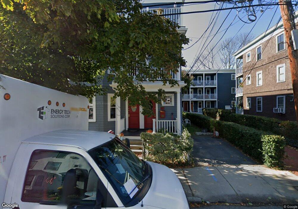 120 Montgomery St unit 2, Cambridge, MA 02140 - photo 1