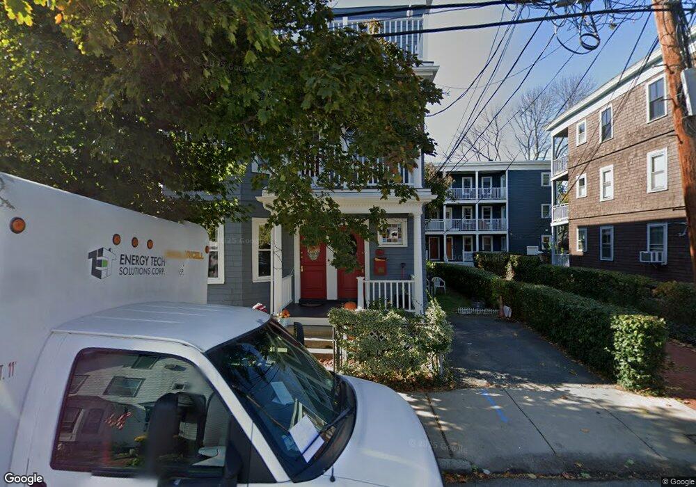 120 Montgomery St unit 3,120, Cambridge, MA 02140 - photo 1