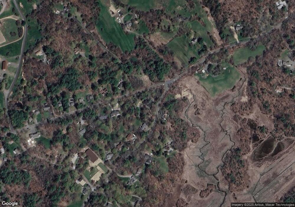 224 Middle Rd, Byfield, MA 01922 - photo 1