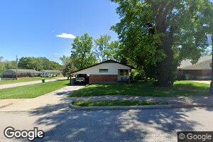 2328 Berwyn Dr, Saint Louis, MO 63136