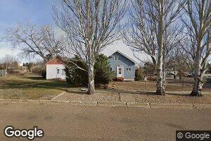 310 10th St S, Hettinger, ND 58639