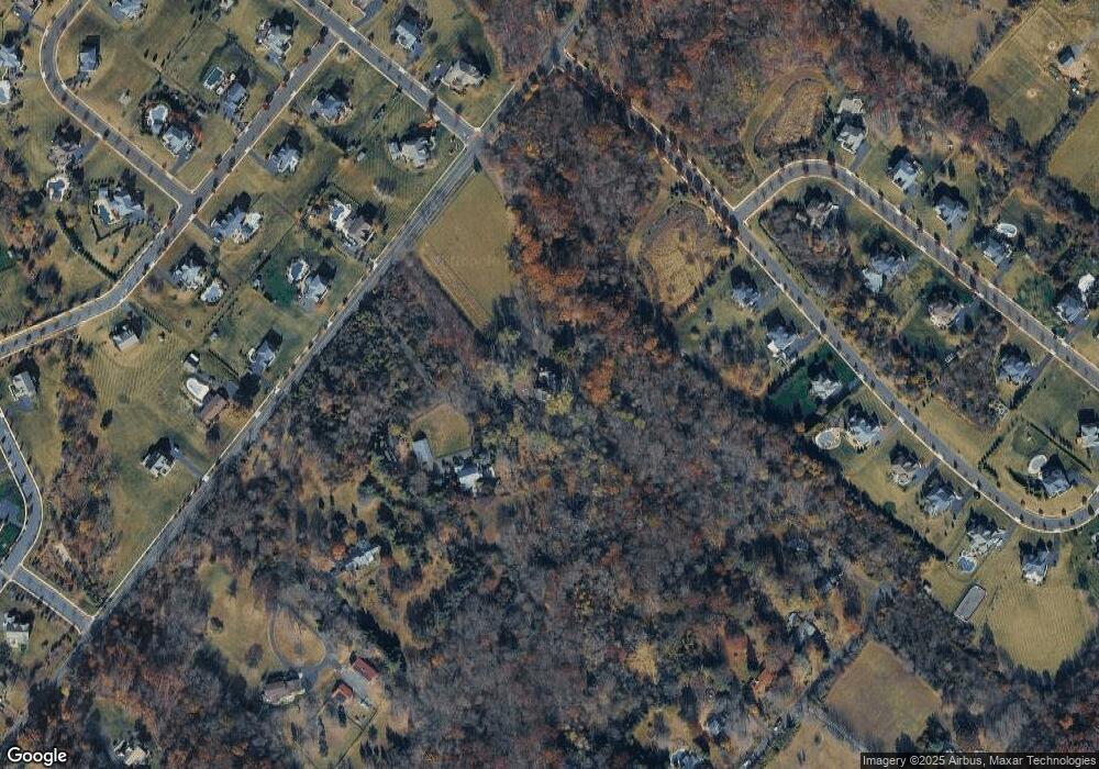 1525 Rickert Rd, Perkasie, PA 18944 - photo 1