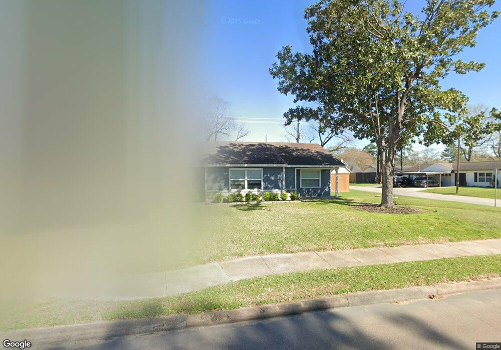 4602 Ella Blvd, Houston, TX 77018 - photo 1