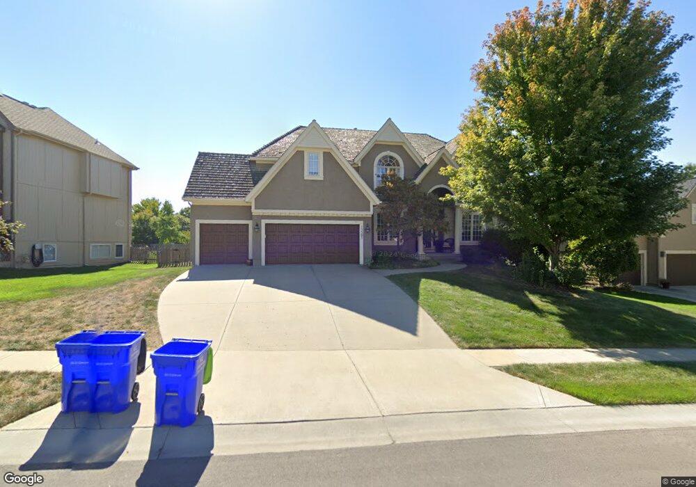 13303 W 72nd St, Shawnee, KS 66216 - photo 1