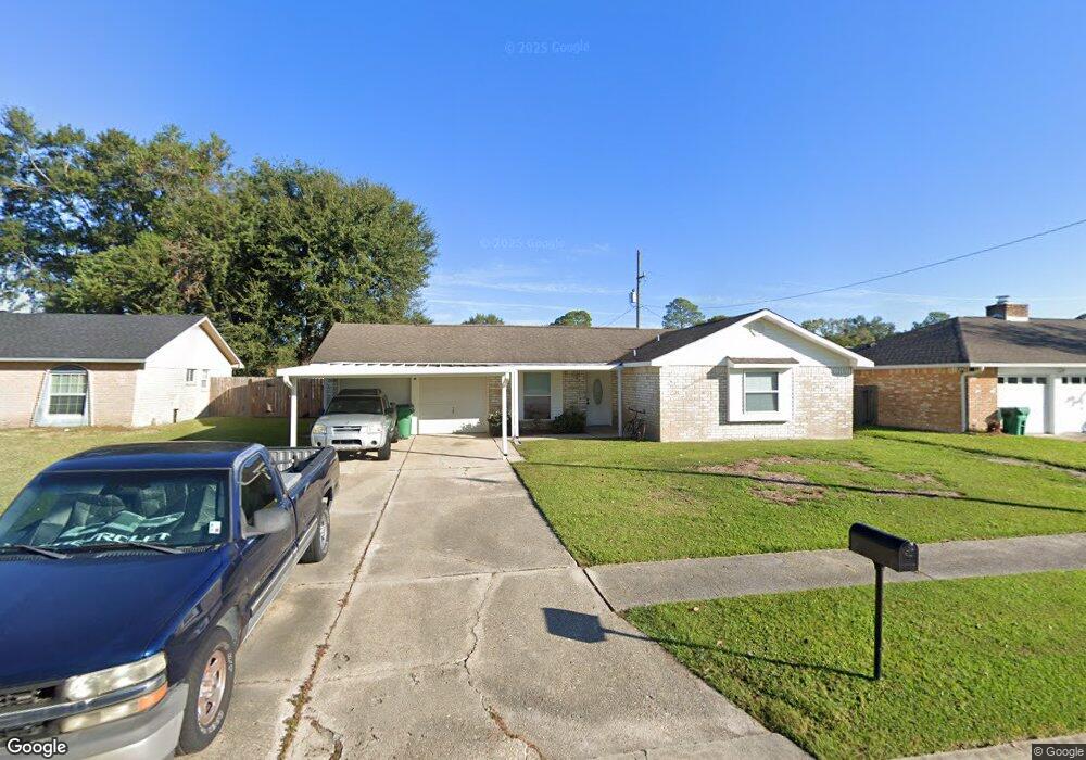 210 Scott Dr, Slidell, LA 70458 - photo 1